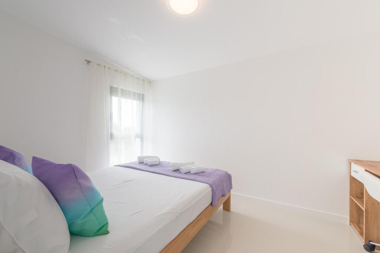 Windrose Apartments Vir Eksteriør billede